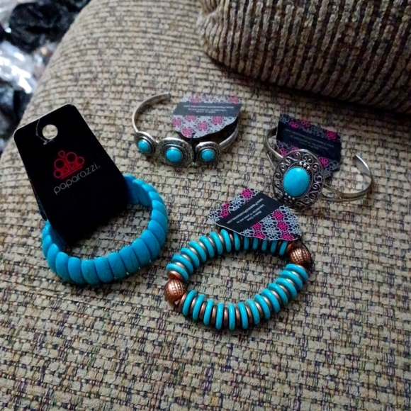 Turquoise lot of 4 bracelets Paparazzi - Picture 1 of 3